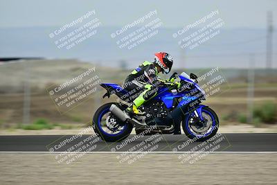 media/Apr-18-2025-TrackDaz (Fri) [[45f5874c44]]/C Group/Session 1 (Turn 7)/